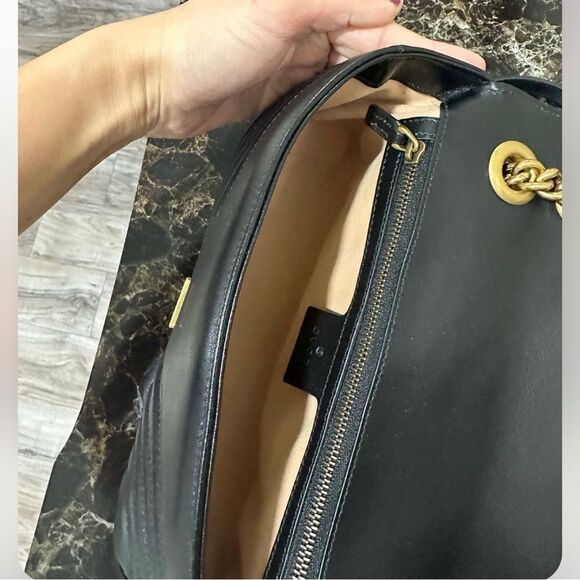 GUCCI handbag - Picture 3 of 7